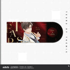 未定事件簿 · Stellis Serenade · 星光LPデザインPET記念チケット · 左京静真 — 丸い黒のレコード柄を添えた肖像チケット