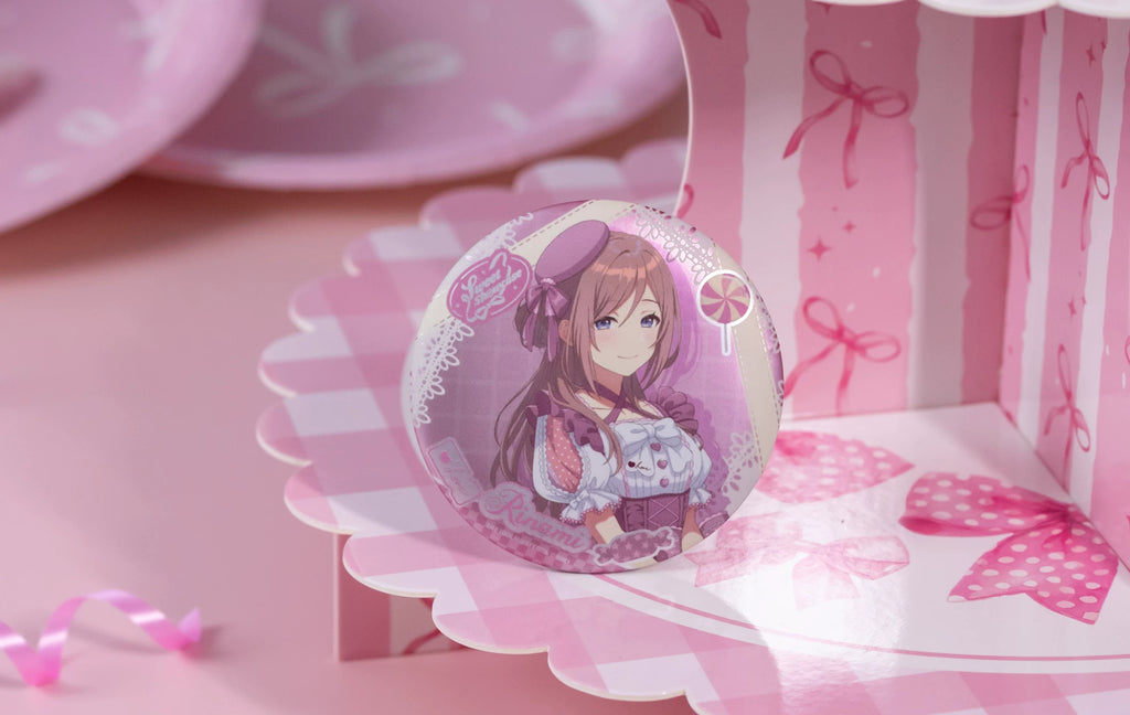 Rinami Himesaki design: long light-brown hair and a purple beret