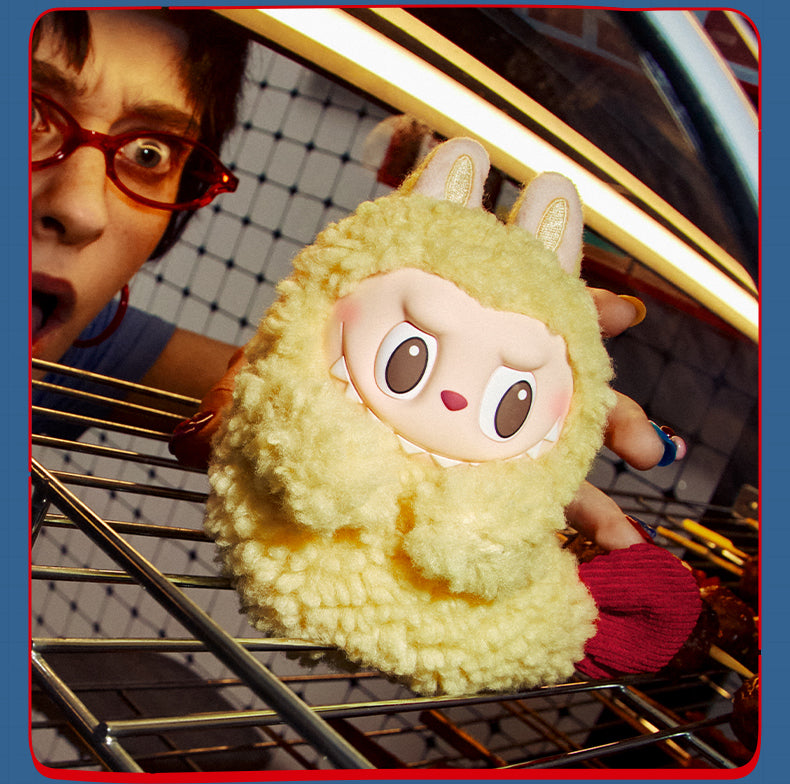 Pop Mart: Labubu Earphone Bag - The Monsters Wacky Mart Series (Fried Shrimp.